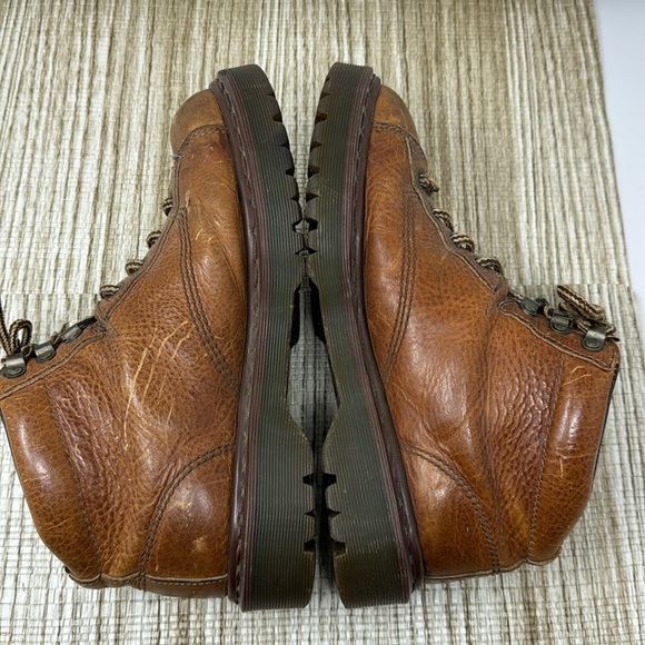 Dr. Martens - Picture 9 of 12